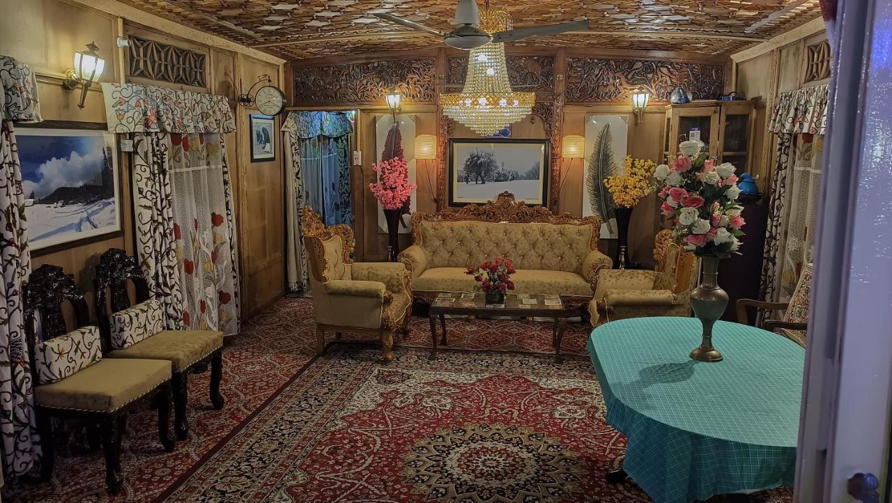 Heritage Geneva House Boat Srīnagar エクステリア 写真