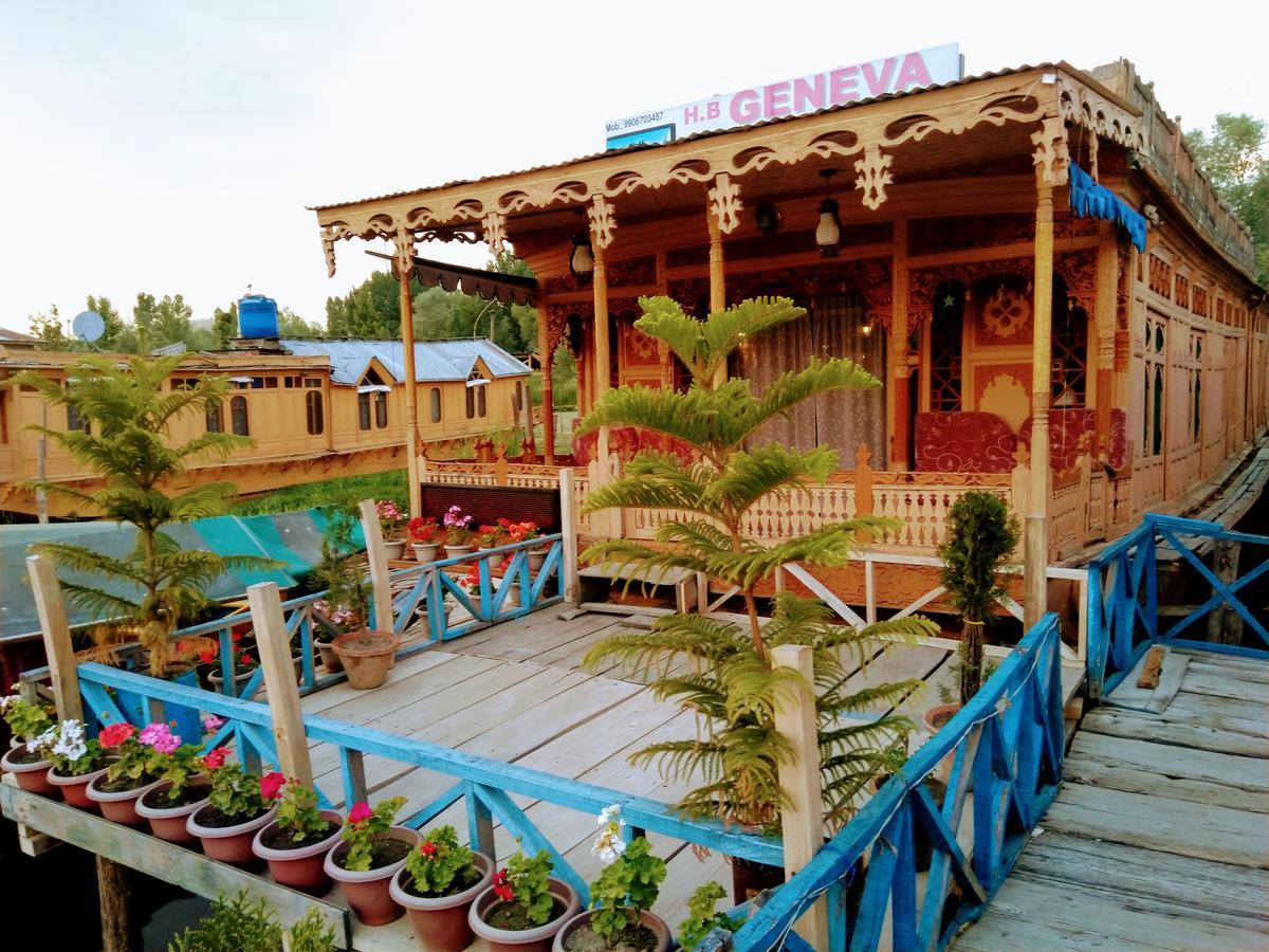 Heritage Geneva House Boat Srīnagar エクステリア 写真