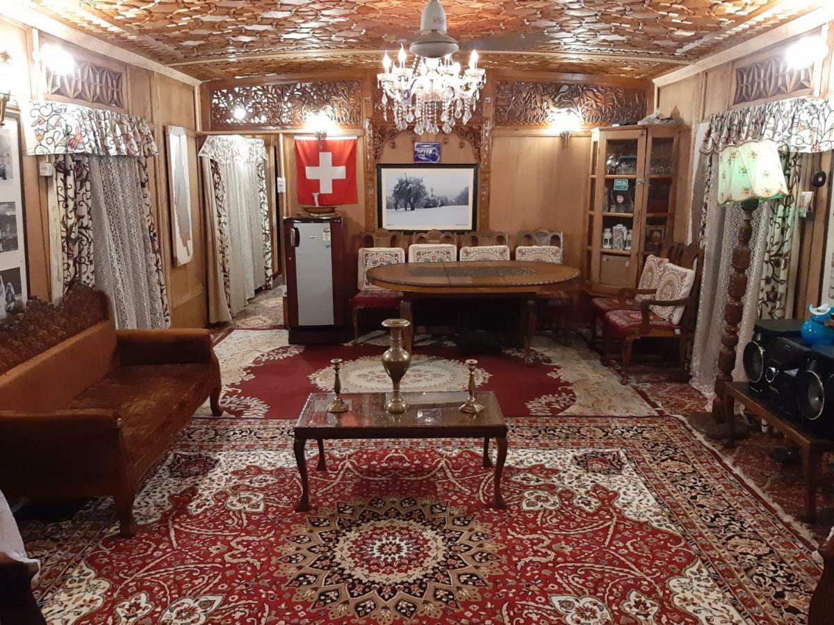 Heritage Geneva House Boat Srīnagar エクステリア 写真